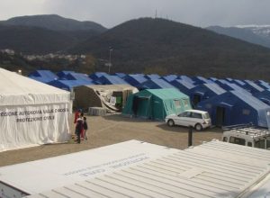 Il campo allestito a Lucoli