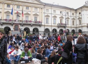 Manifestazione studentesca in piazza