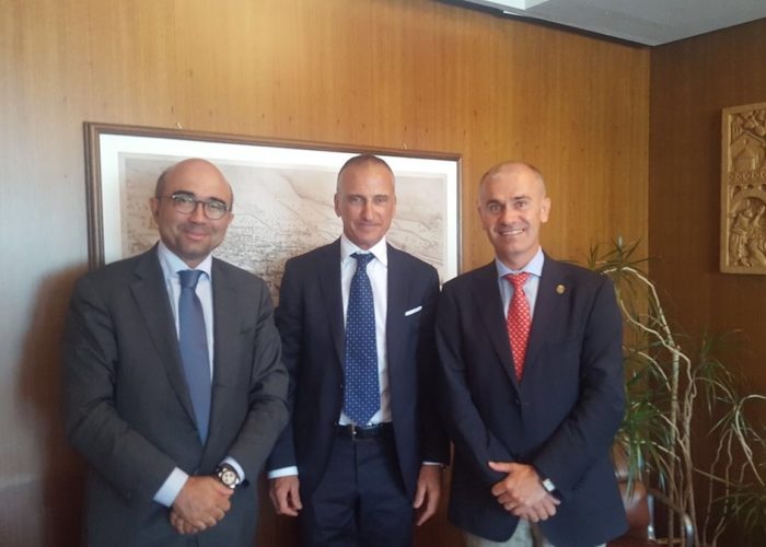 Da sx Giulio Di Matteo, Massimo Canepa e l'Assessore Chatrian