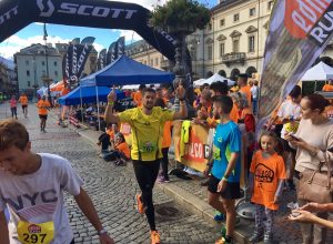 Matteo Arena al traguardo