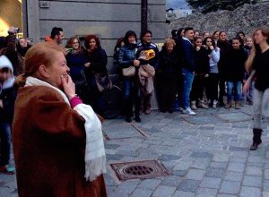 Maureen Gallagher, nel giorno del flash-mob a sorpresa.