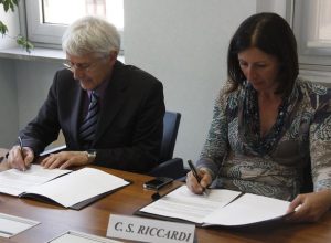 La firma del protocollo d'intesa