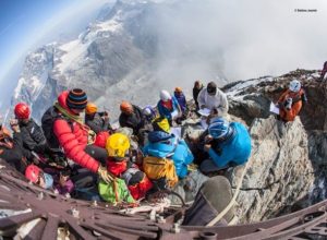 La messa celebrata sulla Gran Becca