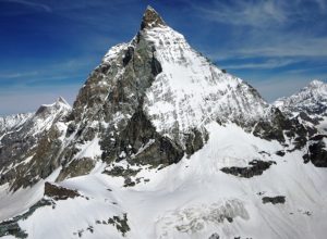 Il Cervino, visto dal versante svizzero