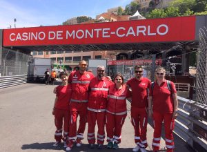volontari croce rossa al gran premio Monaco - da sx Martina Bolmida, Nicola Pilla, Fabrizio Ceton, Silvia Compagnoni, Fabio  Coscione e Alessandra Bernardi