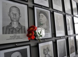 Auschwitz-Birkenau di Stefano Sarti.