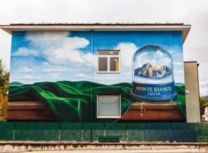 Il murale di Ozmo all'Arco di Augusto - foto di Luca Benedet