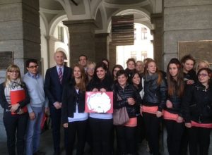 Le ragazze dell'azienda "Parest"