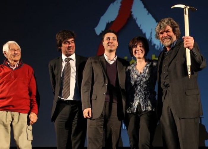 Da sx: Bonatti, Eric Fournier, Viérin, Derriard e Messner