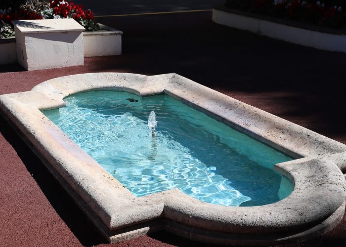 La piscina di un centro benessere (foto d'archivio).