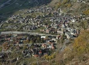 Una veduta dall'alto di Pont-Saint-Martin