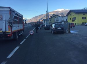 Un posto di blocco dei Carabinieri (foto d'archivio).
