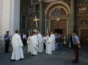 Immagine di archivio - processione san grato