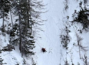 Intervento di recupero di due americani nel canale del bambino