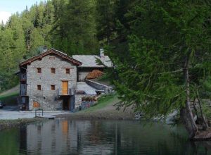 Il rifugio Chaligne nel comune di Gignod