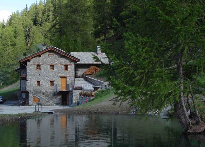 Il rifugio Chaligne nel comune di Gignod