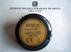 Rilevatore autovelox confiscato