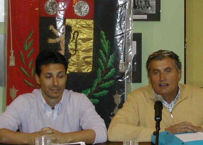 Da sinistra: Laurent Viérin e il sindaco Sandro Pepellin