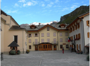 Piazza Tache - Gressoney La Trinité