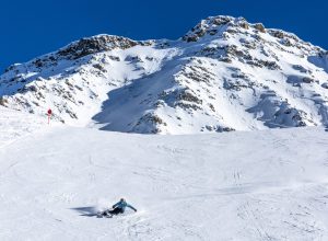 ski Courmayeur Mont Blanc Funivie ph lorenzo belfrond IA ()