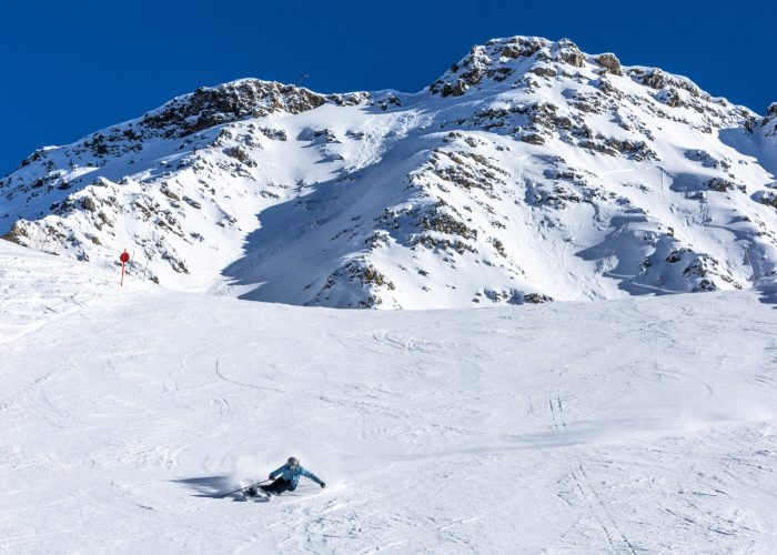 ski Courmayeur Mont Blanc Funivie ph lorenzo belfrond IA ()