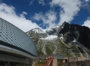 Renzi inaugura lo Sky Way - Funivie del Monte Bianco﻿