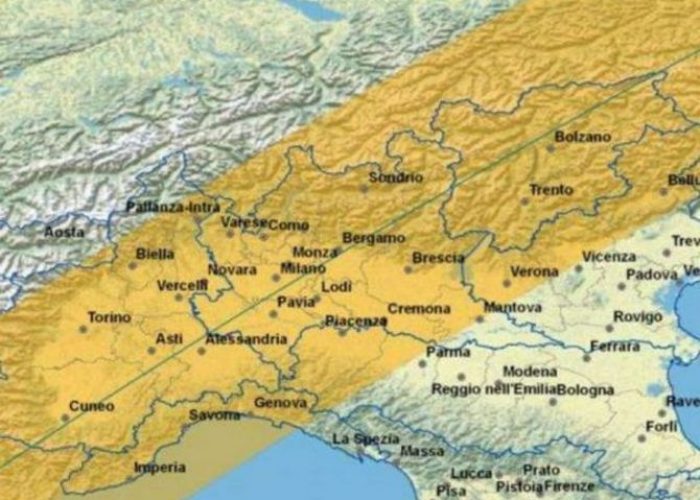 Traiettoria caduta frammenti satellite UARS