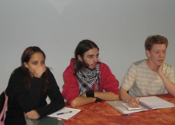 nella foto: Erica Rudda (magistrali); Yari Nicolini (ist arte); andrea andrioli (scientifico) tutti rappresentanti del comitato studentesco