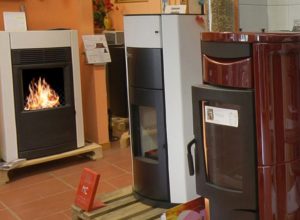 Lo showroom delle stufe e delle caldaie a pellet