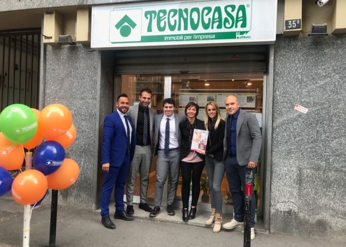 Lo staff di Tecnocasa per le imprese di Aosta