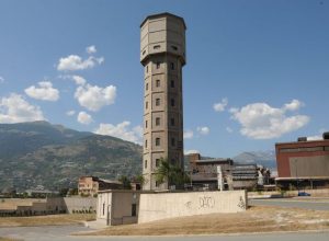 La torre piezometrica dell'ex-area cogne