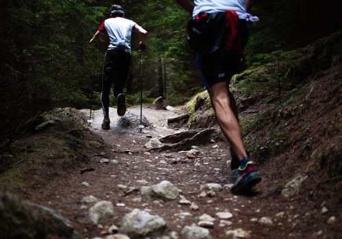 trail, scarpe, corsa in montagna