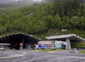 L'entrata del Tunnel da parte francese