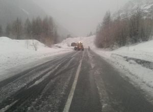La valanga caduta poco prima di Epinel (foto Comune di Cogne).