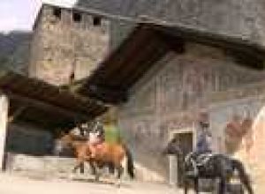 Un corso per accompagnatori di turismo equestre