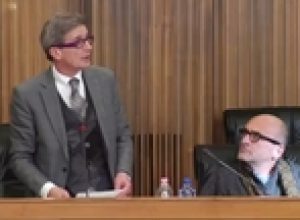 Consiglio regionale: dimissioni dell'assessore alle finanze, l'interim al Presidente della Regione