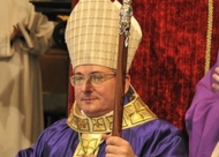 Mons. Franco Lovignana, Vescovo di Aosta.