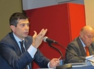 Maurizio Lupi presenta ad Aosta il suo ultimo libro