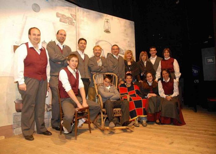 La compagnia “La Ville de Cordèle”.