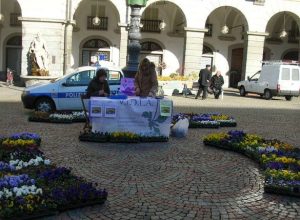 Il banchetto di Viola in piazza Chanoux