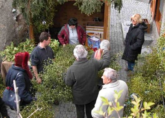 Il mercatino alla Festa del vischio