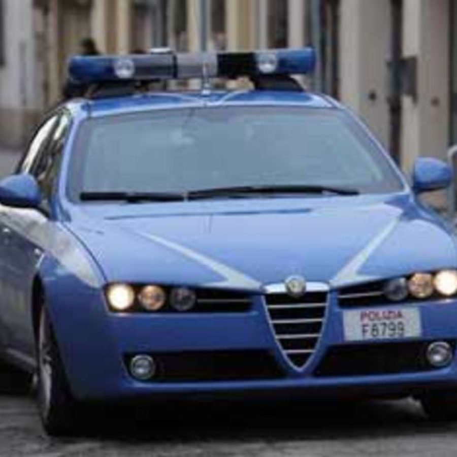 volante-polizia_114288