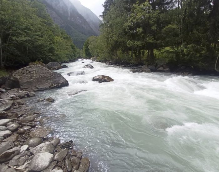 zona della presa in progetto CVA Pré Saint Didier Morgex vista verso monte